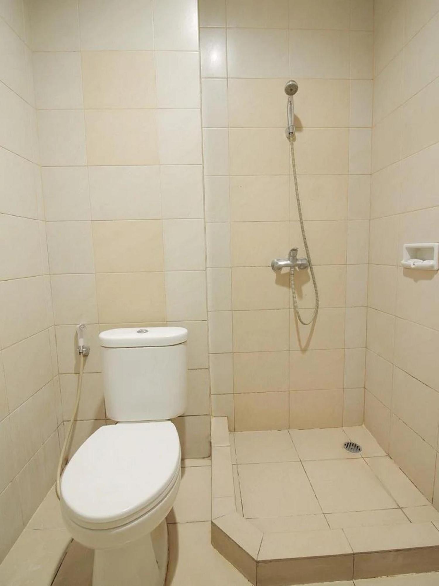 Capital O Galaxy Inn Bandung Eksteriør bilde